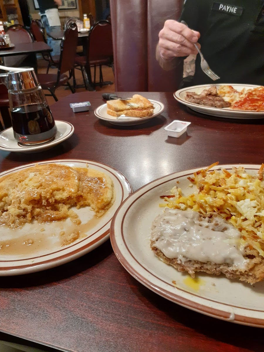 River Bend Family Restaurant-10